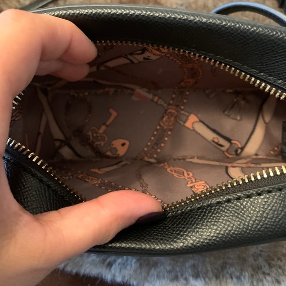 Vegan Leather Black crossbody purse - Picture 3 of 3